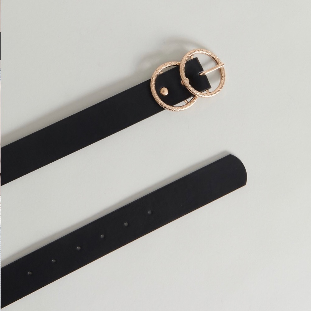 BRAND NEW - double loop belt from GARAGE